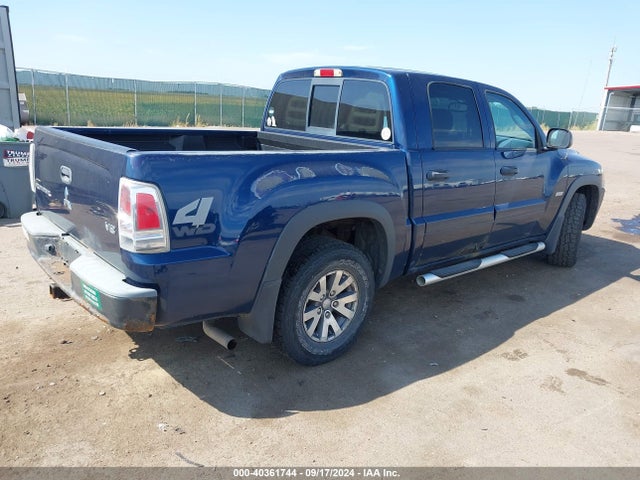 2006 MITSUBISHI RAIDER 1Z7HT38N76S543178 Photo 3