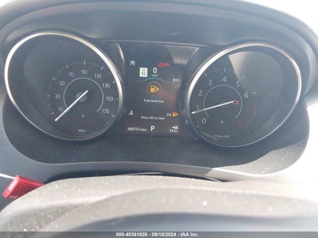 2019 JAGUAR E-PACE SADFP2FX4K1Z37876 Photo 6