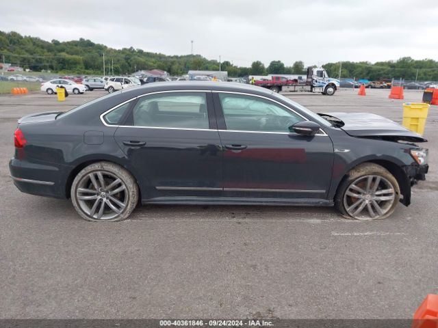 1VWDT7A38HC010762 Volkswagen Passat 1.8t R-line