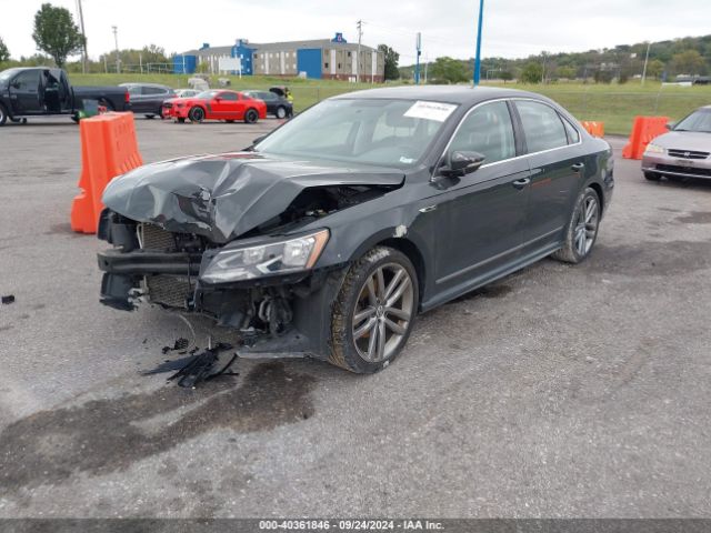 1VWDT7A38HC010762 Volkswagen Passat 1.8t R-line