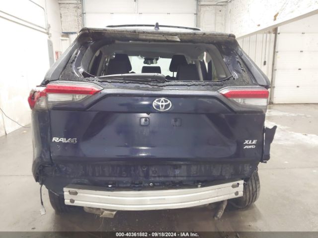 2T3A1RFV6KW073235 Toyota Rav4 Xle Premium
