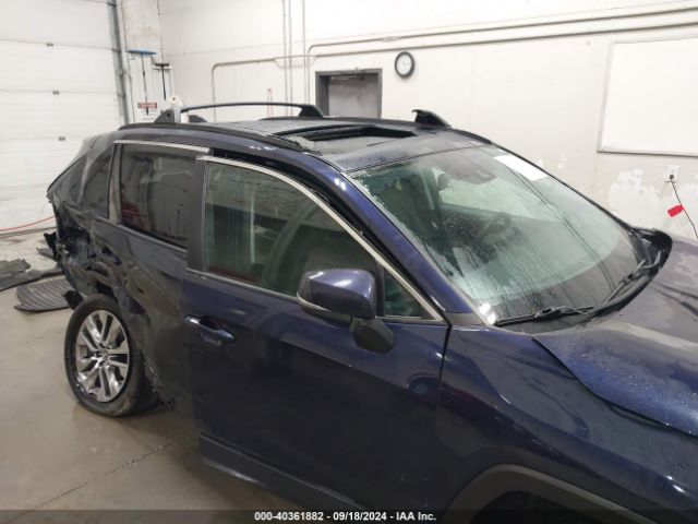 2T3A1RFV6KW073235 Toyota Rav4 Xle Premium