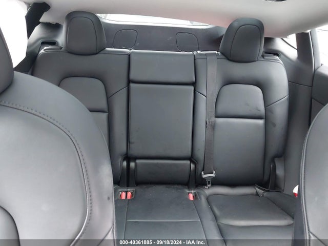 2020 TESLA MODEL Y 5YJYGDEE0LF011273 Photo 7