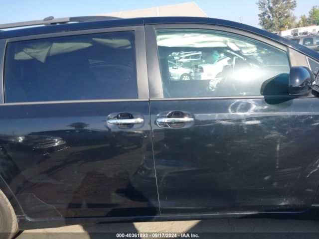 5TDXK3DC8FS668147 Toyota Sienna Se 8 Passenger