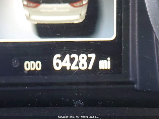 5TDXK3DC8FS668147 Toyota Sienna Se 8 Passenger