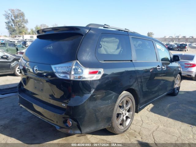 5TDXK3DC8FS668147 Toyota Sienna Se 8 Passenger