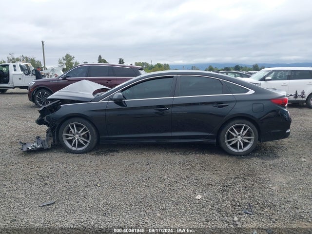 Hyundai SONATA SE 2018 5NPE24AF8JH623882 Image 15