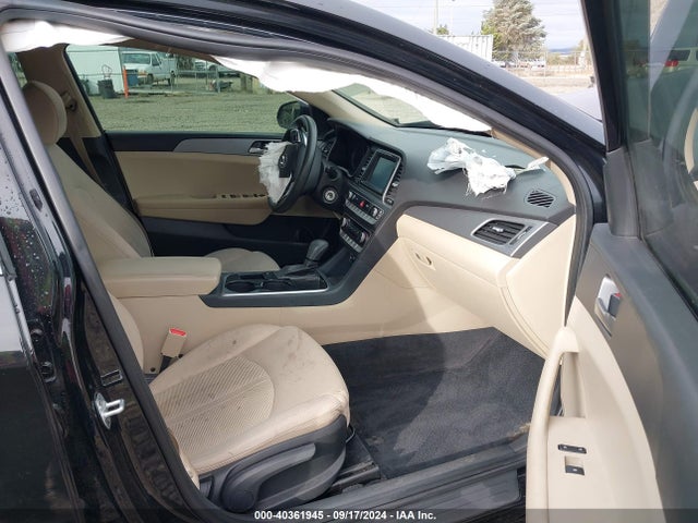 Hyundai SONATA SE 2018 5NPE24AF8JH623882 Image 5
