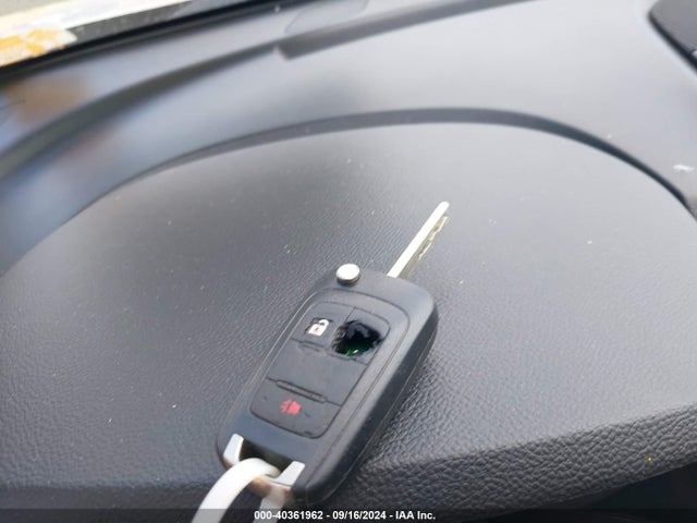 Chevrolet EQUINOX LS 2017 2GNALBEK3H1557140 Image 11