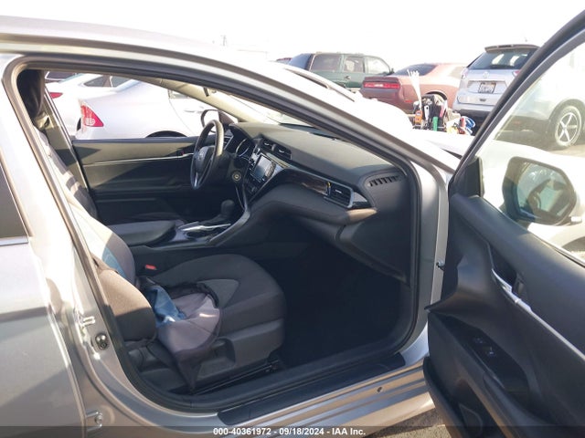 Toyota CAMRY LE 2020 4T1C11AK2LU363067 Image 5