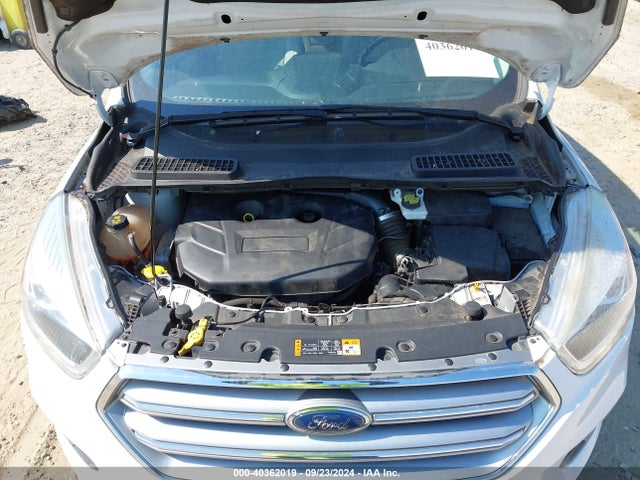 Ford ESCAPE SE 2017 1FMCU9G90HUD68060 Image 10