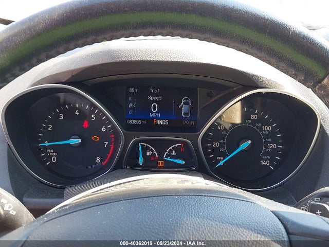 Ford ESCAPE SE 2017 1FMCU9G90HUD68060 Image 7