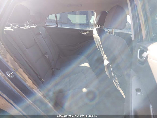 KMHC75LC0LU201045 Hyundai Ioniq Hybrid Se