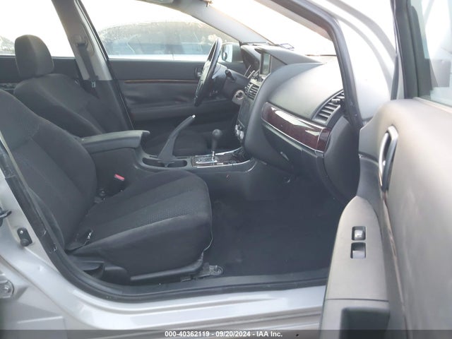 2010 MITSUBISHI GALANT 4A32B3FF4AE016557 Photo 4