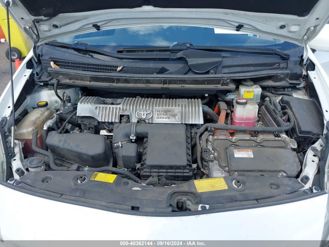 Toyota Prius Two 2014 JTDKN3DU3E1811589 Image 10