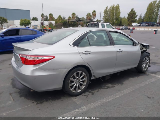 Toyota CAMRY XLE 2015 4T4BF1FK6FR460689 Image 4