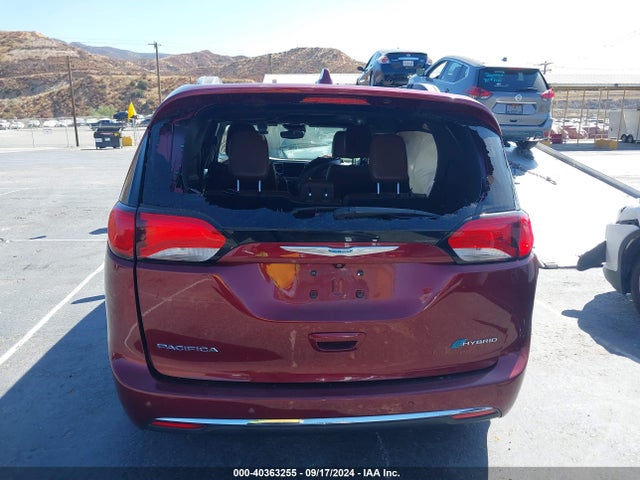 Chrysler Pacifica Hybrid Limited 2020 2C4RC1N75LR224448 Image 16
