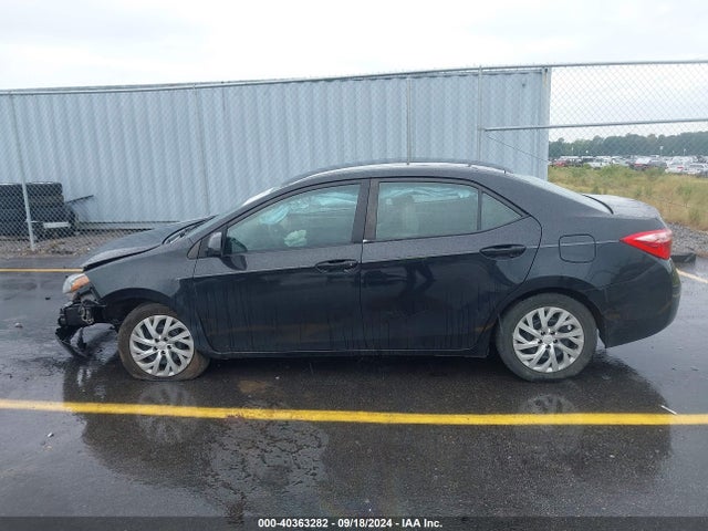 Toyota COROLLA LE 2018 2T1BURHE7JC123187 Image 14