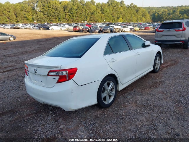 Toyota CAMRY SE 2014 4T1BF1FKXEU334215 Image 4