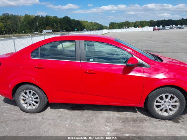 Chevrolet Sonic Lt Auto 2017 1G1JD5SH9H4108378 Image 13