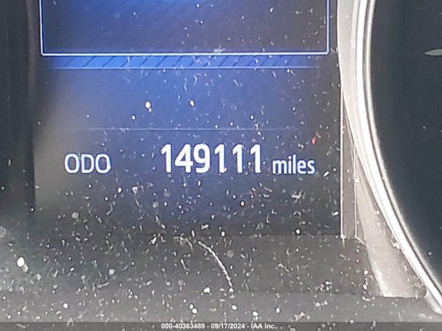 Toyota C-HR XLE 2018 JTNKHMBX4J1002134 Image 15