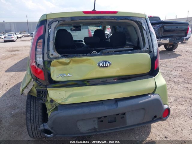 KNDJN2A22F7806746 KIA Soul