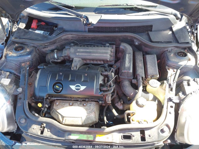 2011 MINI COOPER WMWZN3C5XBTZ89263 Photo 9