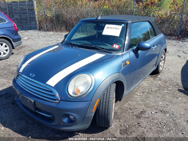 2011 MINI COOPER WMWZN3C5XBTZ89263 Photo 1