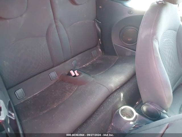 2011 MINI COOPER WMWZN3C5XBTZ89263 Photo 7