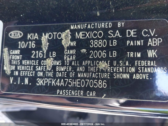 KIA FORTE LX 2017 3KPFK4A75HE070586 Image 9