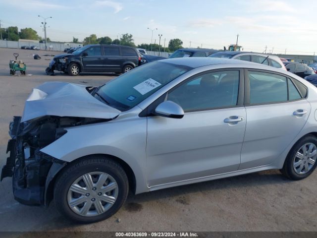 3KPA24AD4ME400289 KIA RIO LX