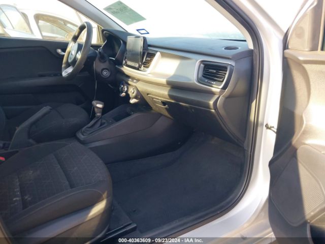 3KPA24AD4ME400289 KIA RIO LX