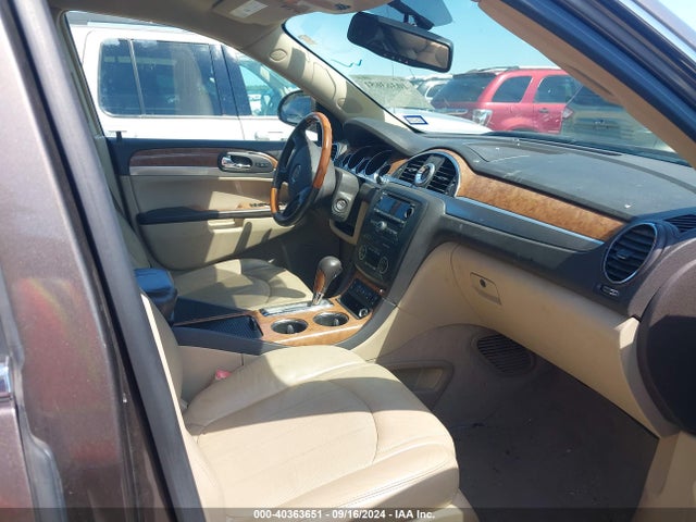 40363651 :رقم المزاد ، 5GAER23D19J220147 vin ، 2009 Buick Enclave Cxl مزاد بيع