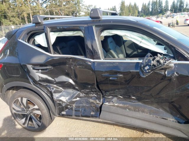 YV4L12UN4P2939000 Volvo Xc40 B5 Plus Bright Theme