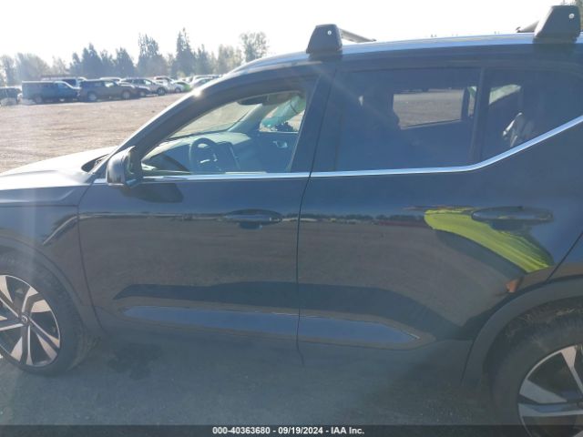 YV4L12UN4P2939000 Volvo Xc40 B5 Plus Bright Theme
