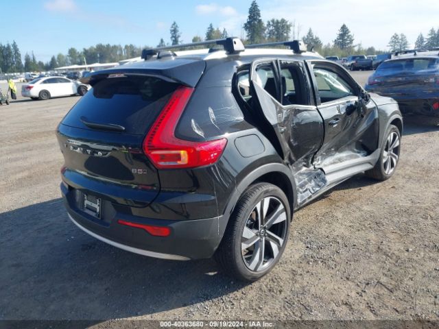YV4L12UN4P2939000 Volvo Xc40 B5 Plus Bright Theme