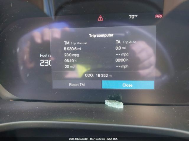 YV4L12UN4P2939000 Volvo Xc40 B5 Plus Bright Theme