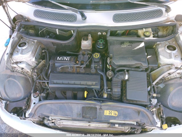 2006 MINI COOPER WMWRC33536TJ77282 Photo 9