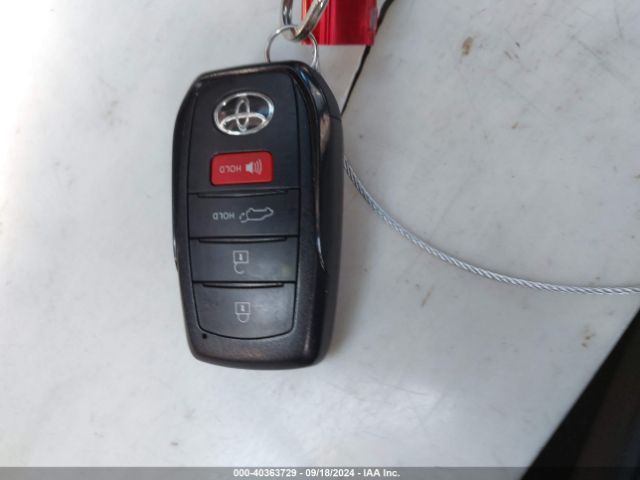 JTEAAAAH7PJ119255 Toyota Venza Xle