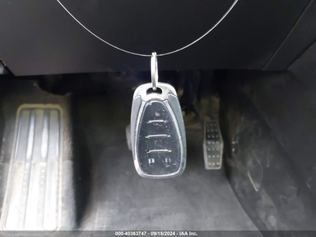 1GNERJKX0KJ255277 Chevrolet Traverse Rs