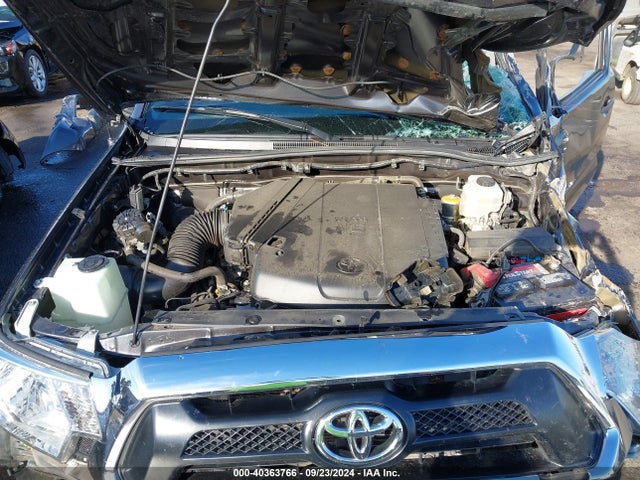 Toyota Tacoma Base V6 2015 3TMLU4EN8FM187507 Image 10