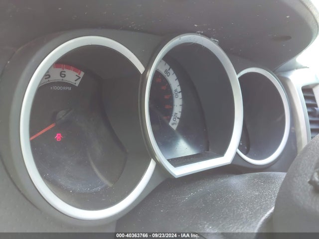 Toyota Tacoma Base V6 2015 3TMLU4EN8FM187507 Image 15