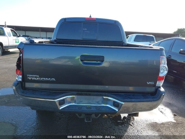 Toyota Tacoma Base V6 2015 3TMLU4EN8FM187507 Image 16