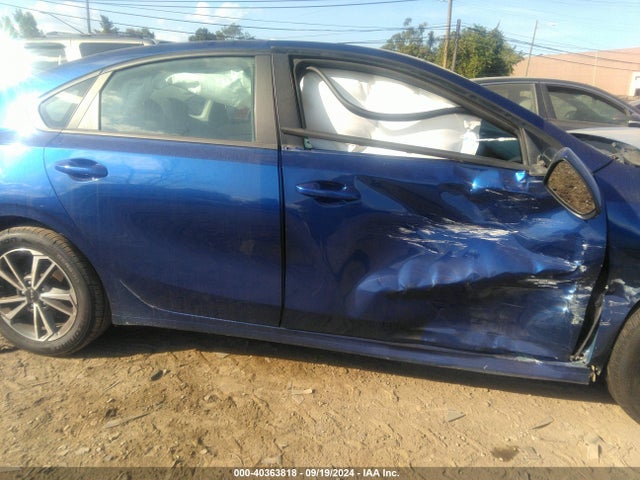 KIA Forte Lxs 2023 3KPF24AD0PE572653 Image 13