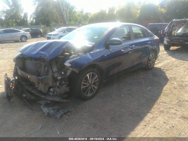 KIA Forte Lxs 2023 3KPF24AD0PE572653 Image 2