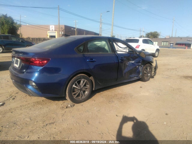 KIA Forte Lxs 2023 3KPF24AD0PE572653 Image 4