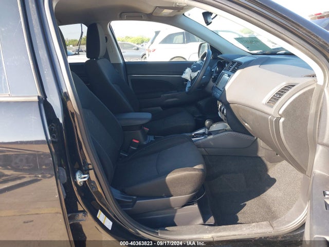 2021 MITSUBISHI OUTLANDER SPORT JA4APUAU8MU013127 Photo 4