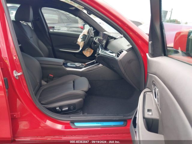 3MW69FF06R8D84070 BMW 3 Series 330i