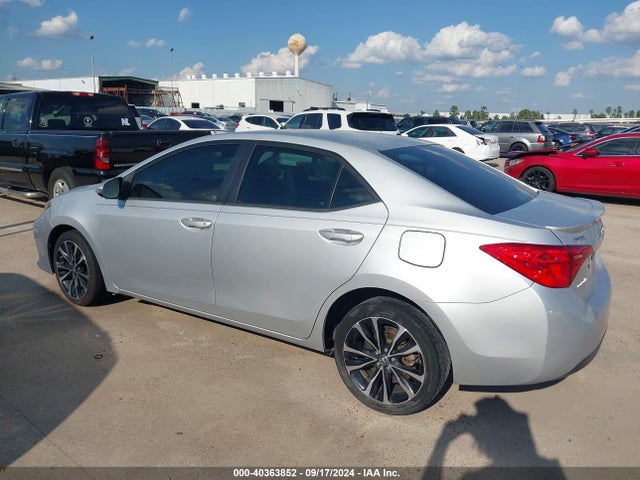 Toyota COROLLA SE 2017 5YFBURHE9HP575118 Image 14