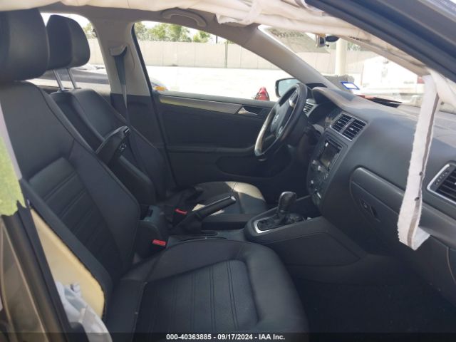 3VWL07AJ2EM426433 Volkswagen Jetta 1.8t Sel